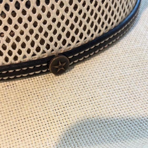 Stylish Cream Cowboy Hat with Black Trim - Picture 4 of 10